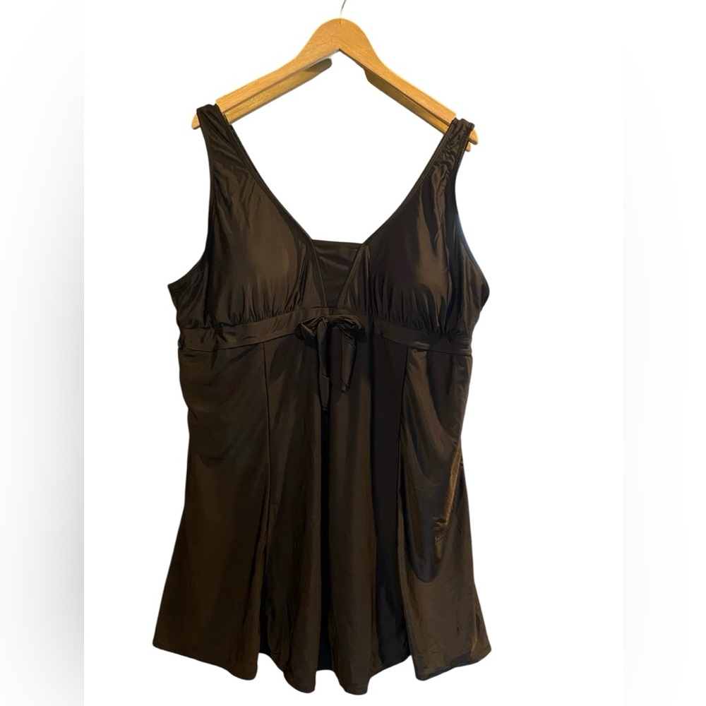 NEW WANTDO BLACK ONE PIECE SWIMSUIT SWIM-DRESS SZ 26 TO 28
